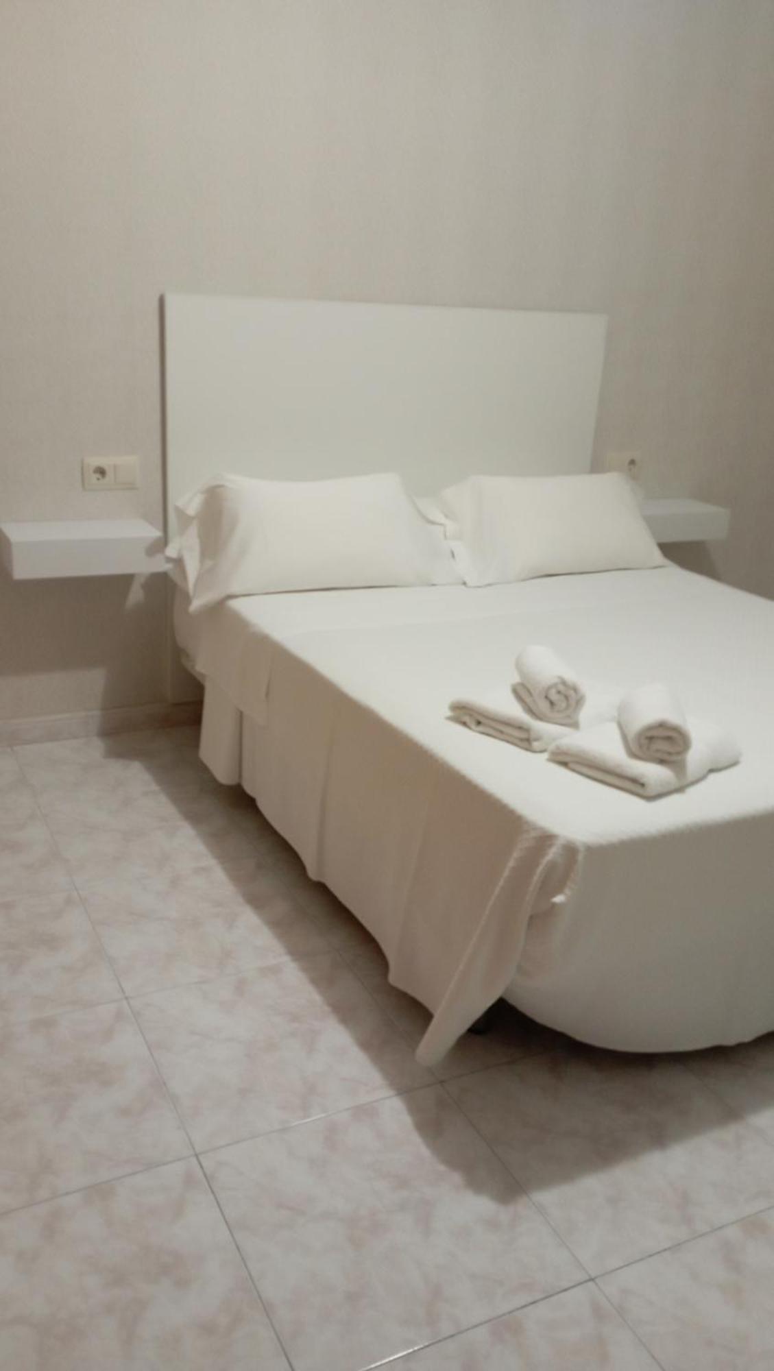 Apartamentos Dunamar Noalla  Exterior photo